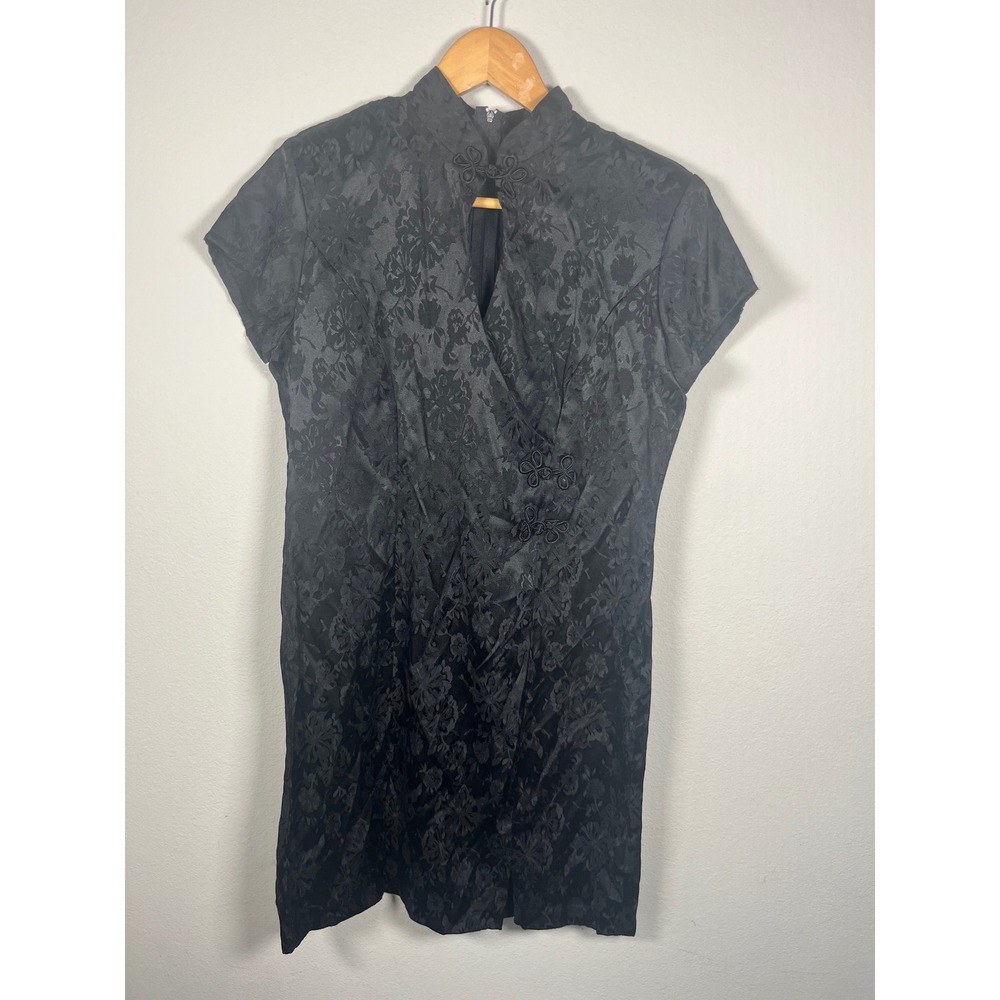 Vintage D.B.Y. Ltd Black Floral Jacquard Cheongsam Dress Frog Closure Size 11 - Picture 2 of 7